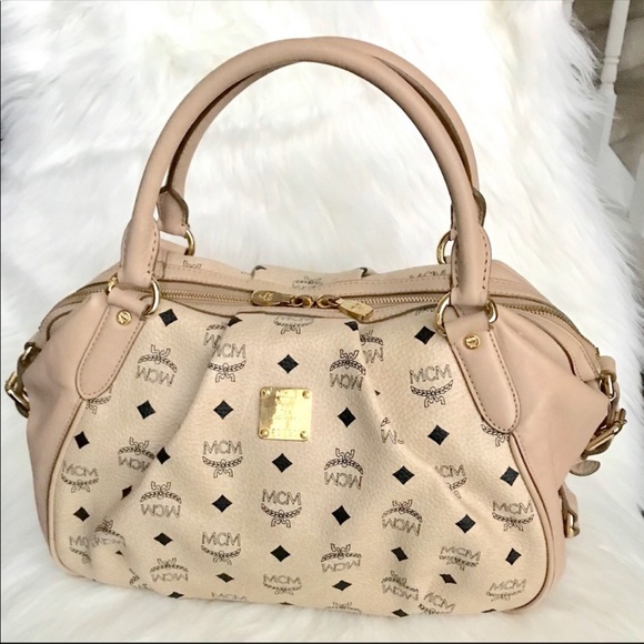 MCM Handbags - Authentic MCM bag 💼